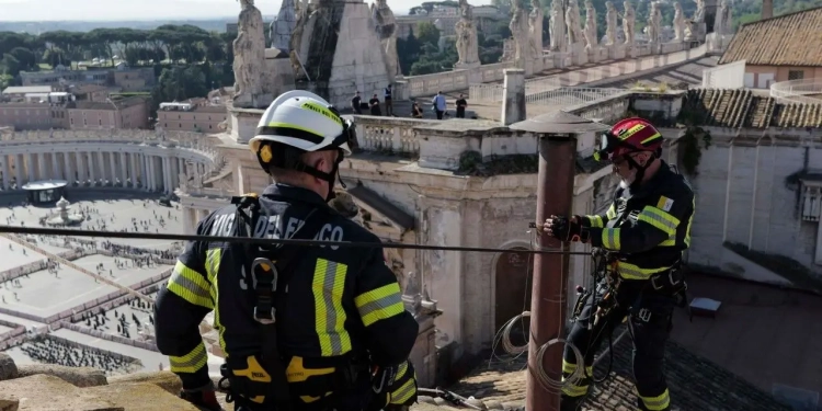 Komin kaplica sykstyńska