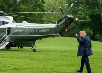 Donald Trump 100 dni