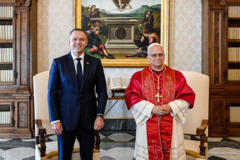 003_Prezydent_Para_Prezydencka_audiencja_Papiez_Leon_XIV_20250905__TOM8872