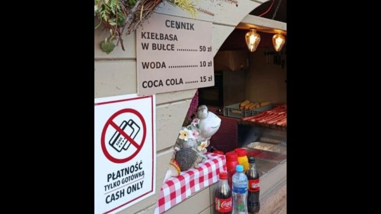 Kiełbasa za 50 zł! Szokujące ceny na jarmarku w Krakowie