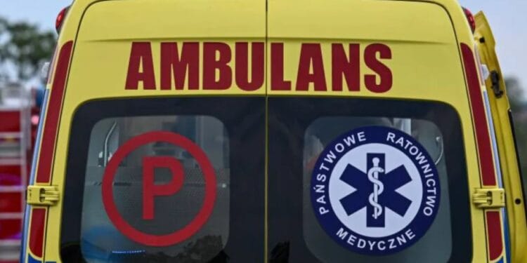 Karetka pogotowia Fot. PAP/Darek Delmanowicz