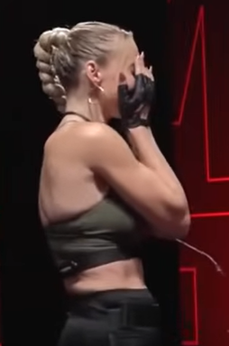 Awantura z Jasiem Kapelą. Korczarowski ruszył do ataku i skończył z podbitym okiem​​ [WIDEO]