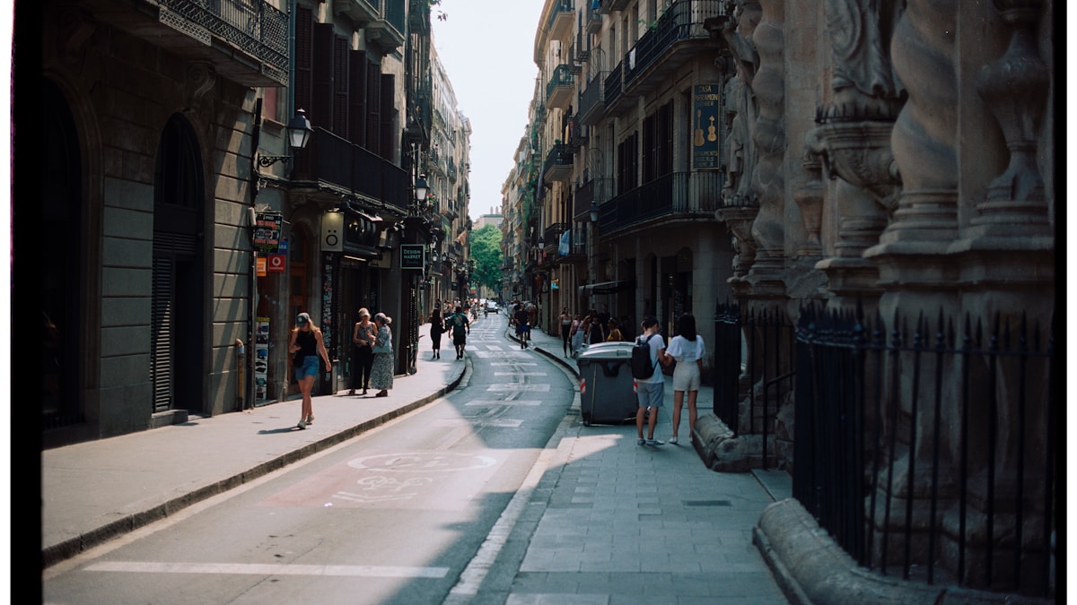 Ulica w Barcelonie na początku XX wieku