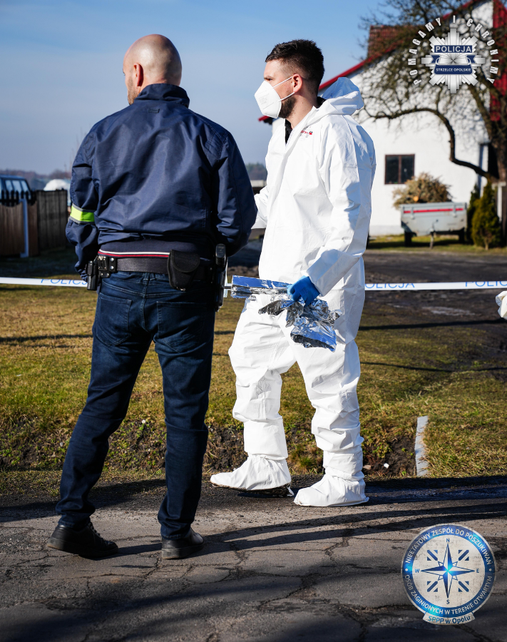 Opolska policja wyjaśnia okoliczności zabójstwa w Kadłubie. 17-latek zatrzymany po wielogodzinnej obławie 45 kilometrów od miejsca zbrodni Opolska policja wyjaśnia okoliczności zabójstwa w Kadłubie. 17-latek zatrzymany po wielogodzinnej obławie 45 kilometrów od miejsca zbrodni