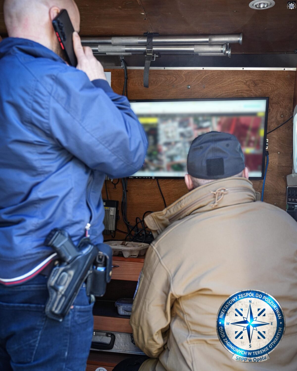 Opolska policja wyjaśnia okoliczności zabójstwa w Kadłubie. 17-latek zatrzymany po wielogodzinnej obławie 45 kilometrów od miejsca zbrodni Zabójstwo w Kadłubie | Foto: Opolska Policja