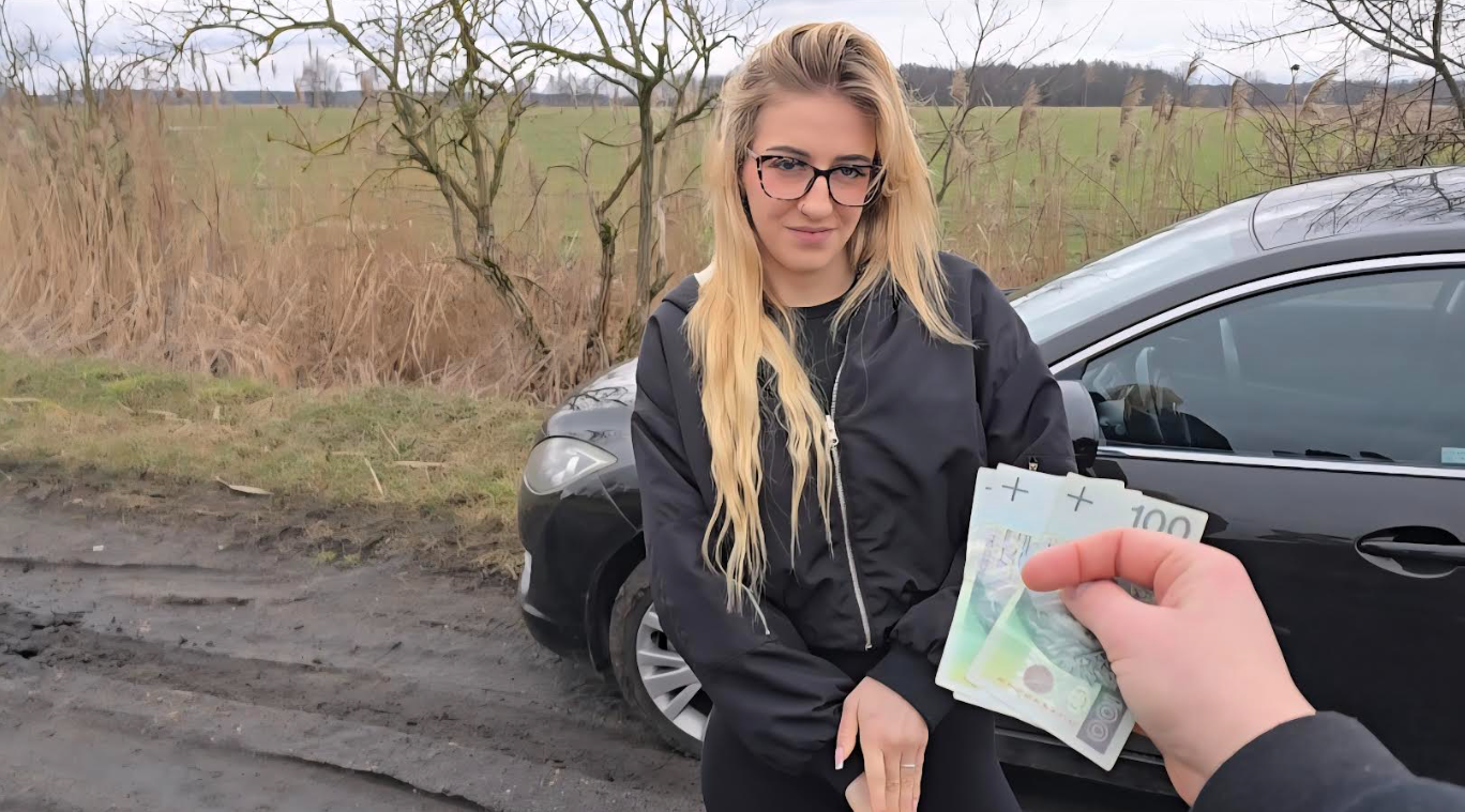 Polka jako autostopowiczka: „Chcę zarobić pieniądze” - nowy plenerowy film na pomarańczowej platformie Polka jako autostopowiczka: „Chcę zarobić pieniądze” - nowy plenerowy film na pomarańczowej platformie