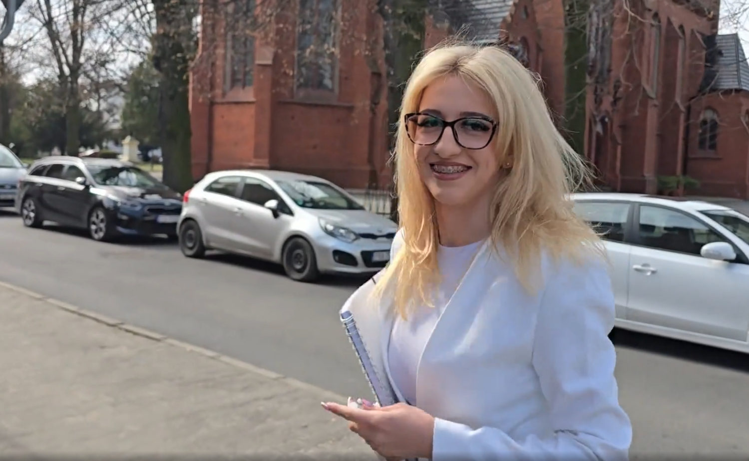 Polka nagrała film dla dorosłych pod urzędem skarbowym Polka nagrała film dla dorosłych pod urzędem skarbowym