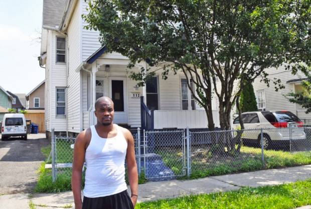 He got out of prison with $2, late for a job interview because he saved the driver.
