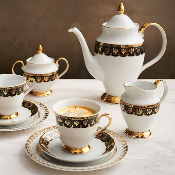 Jak wybrać porcelanę do domu? Od filiżanek po kompletną zastawę