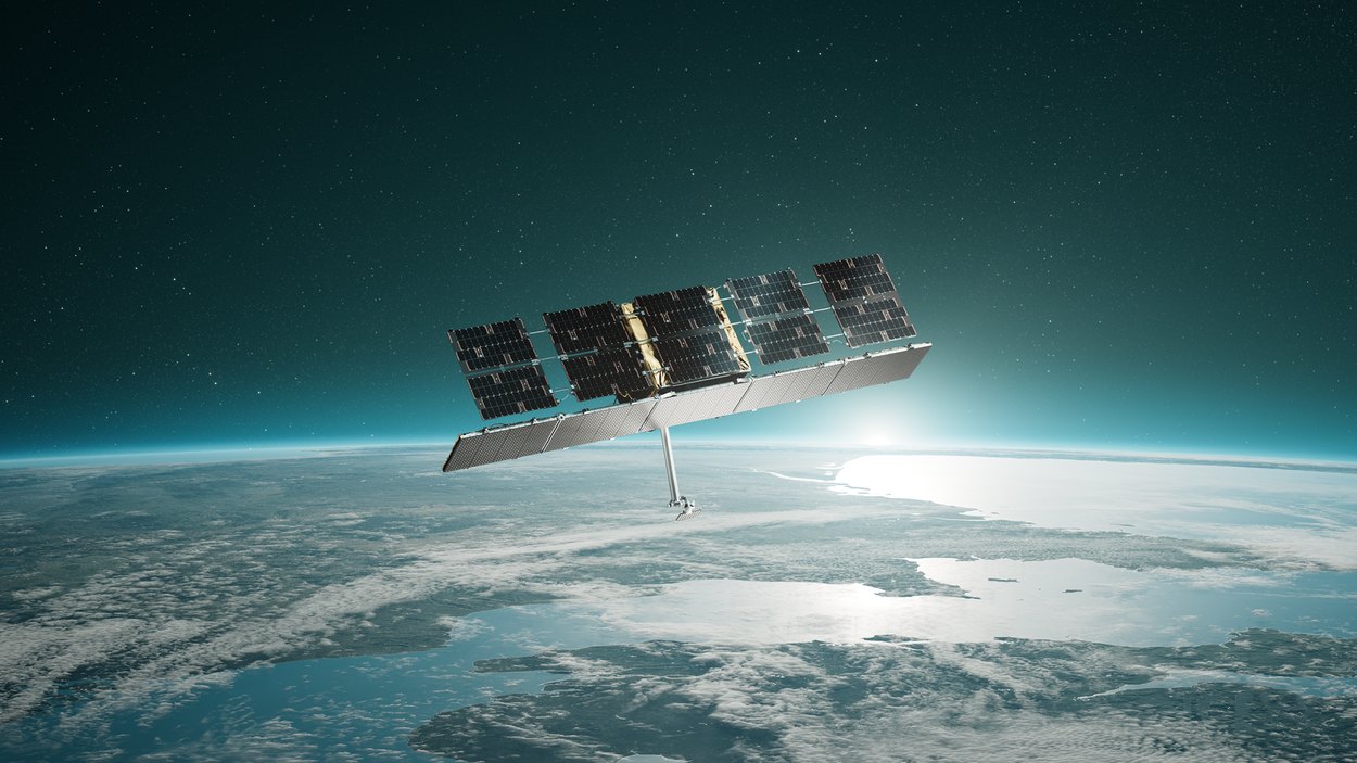 Wizualizacja radarowego satelity ICEYE SAR na orbicie nad Ziemią